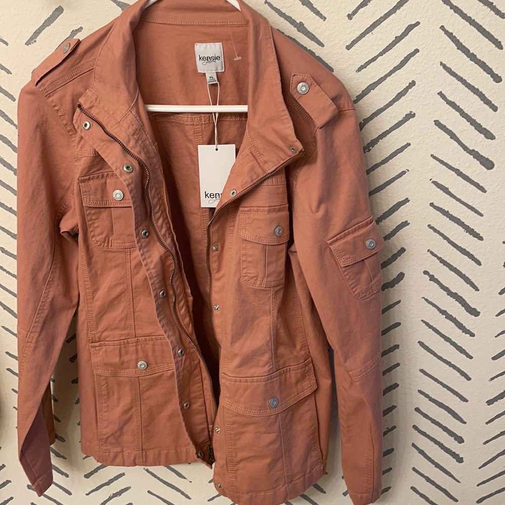 Kenzie jacket with tags
